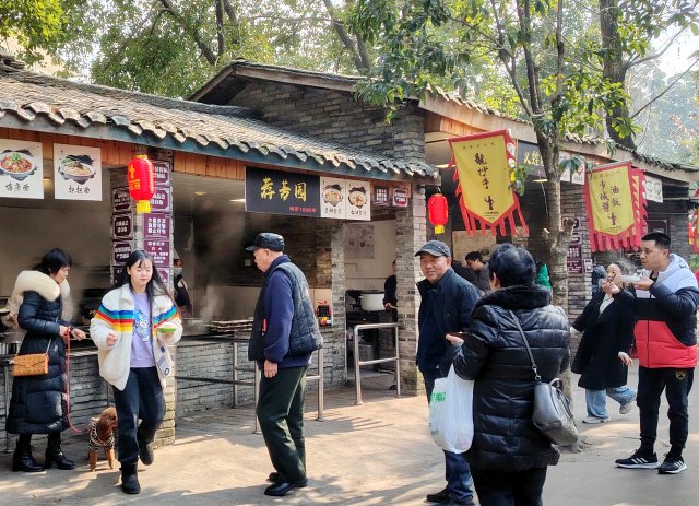 拜灶王学厨艺 徜徉成都川菜博物馆寻味中国年